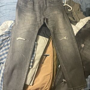 Zara Men's Distressed Gray Skinny Jeans